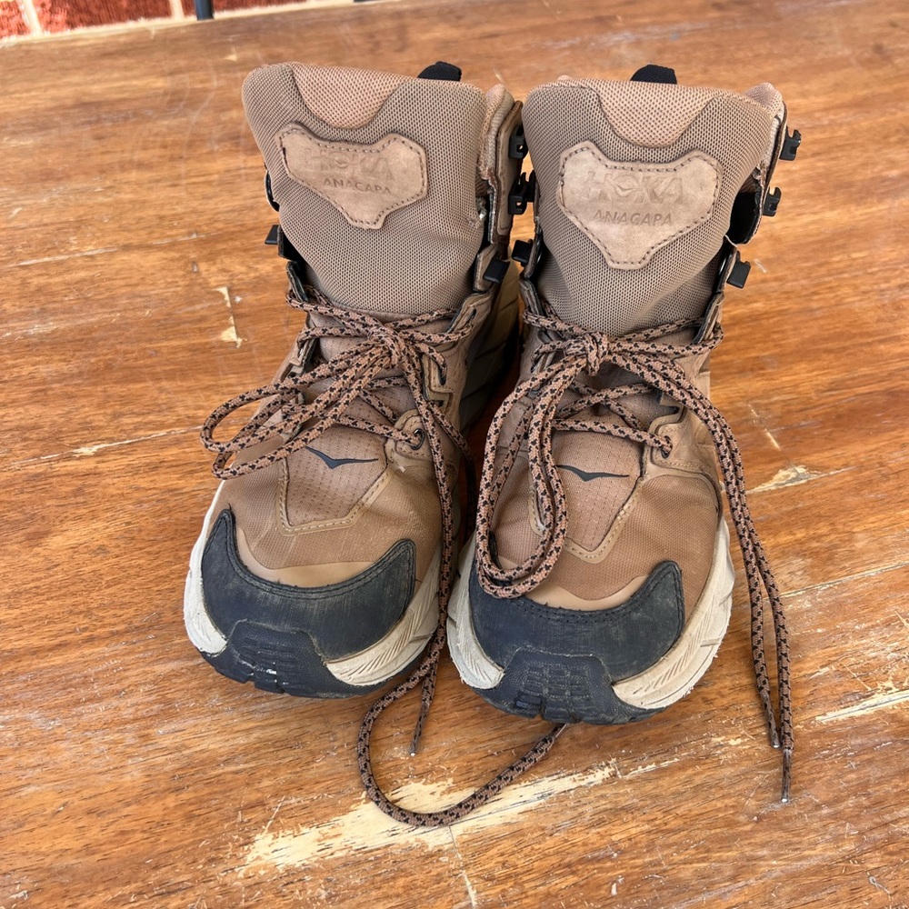 Women’s Hoka Hiking Boots